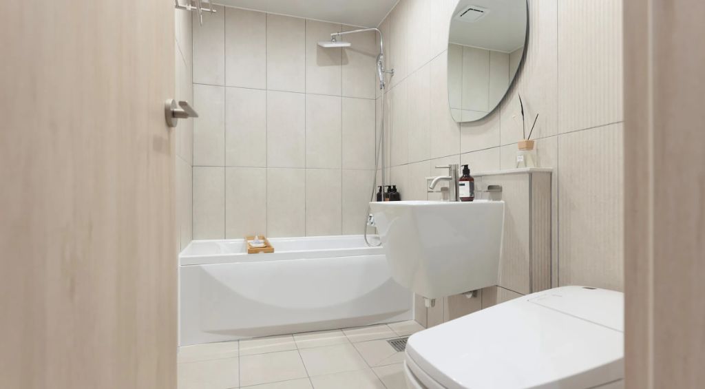 어트랙션 온천욕 욕실 내부